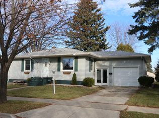334 Illinois Ave, Fond Du Lac, WI 54937