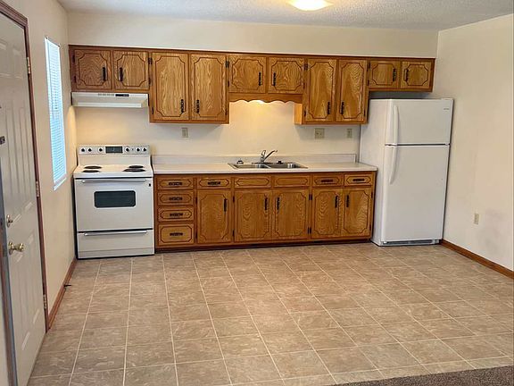4th image of 622 Lakeview Dr #11441109