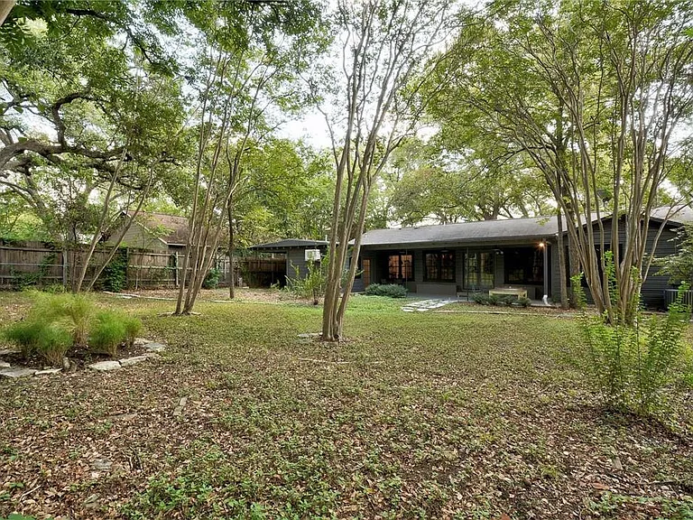 4504 Elwood Rd — Photo 38