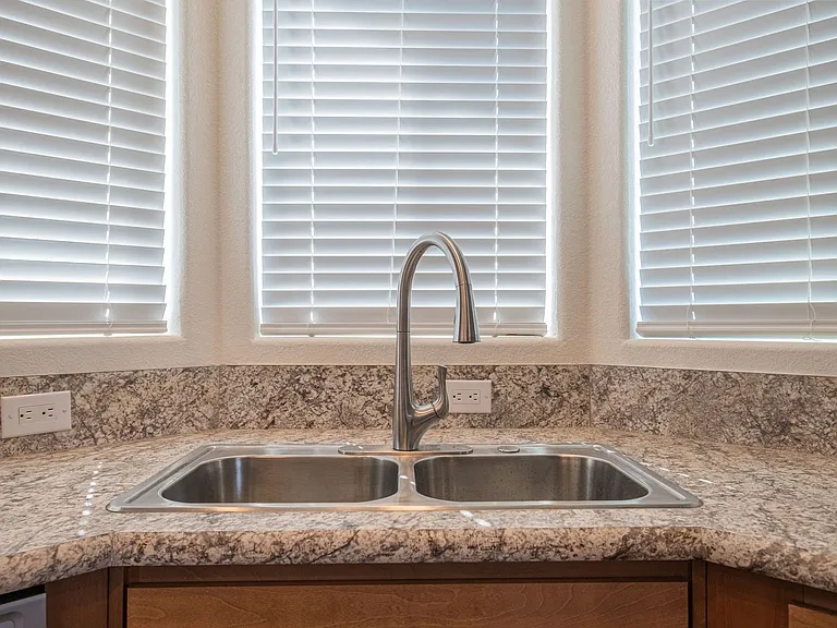 1132 Old Mountain View Rd — Photo 11