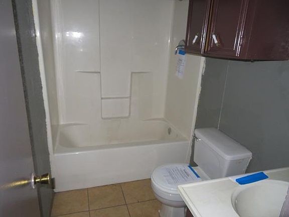 4th image of 1103 W San Juan Cir