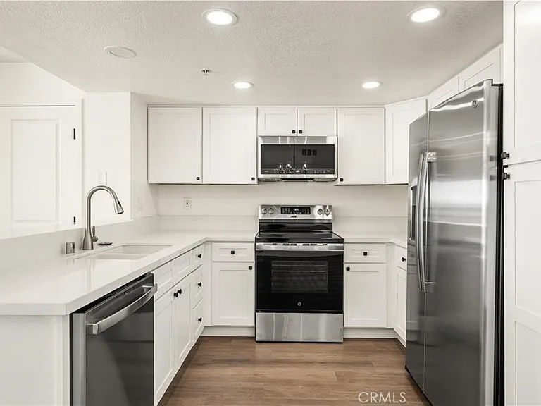 236 S Grisly Canyon Dr #M — Photo 17