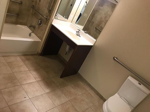 4th image of 3750 S Cottage Grove Ave APT 605