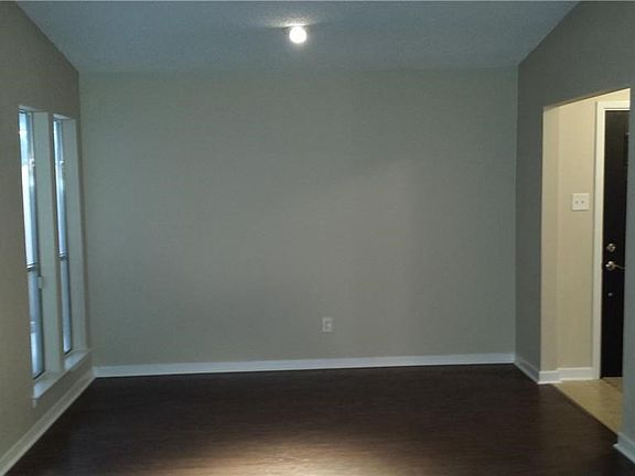 3rd image of 10626 Pagewood Dr