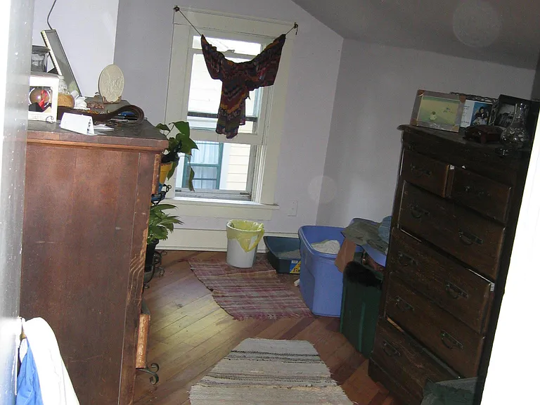 929 S Summit St — Photo 15