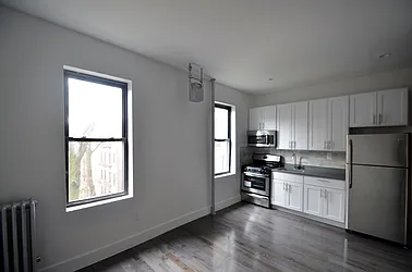 Rented by CITY SKYLINE REALTY INC