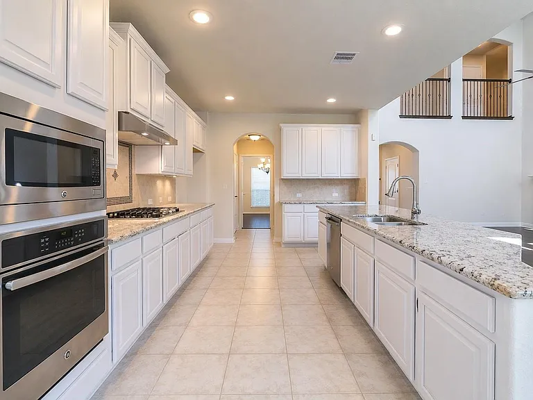 2919 Iris Gable Ct — Photo 14
