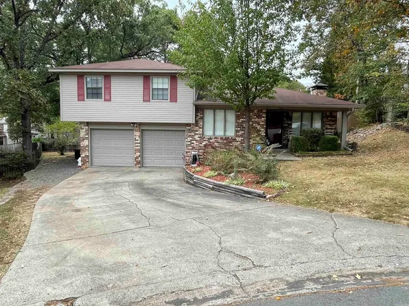 11 Cherrywood Ct, Little Rock, AR 72211