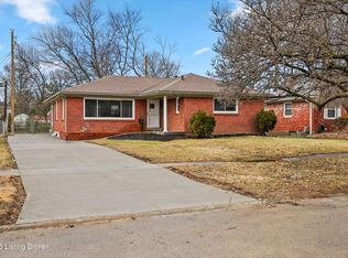 3816 Chatham Rd, Louisville, KY 40218