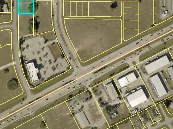 503 NE 7th Pl, Cape Coral, FL 33909