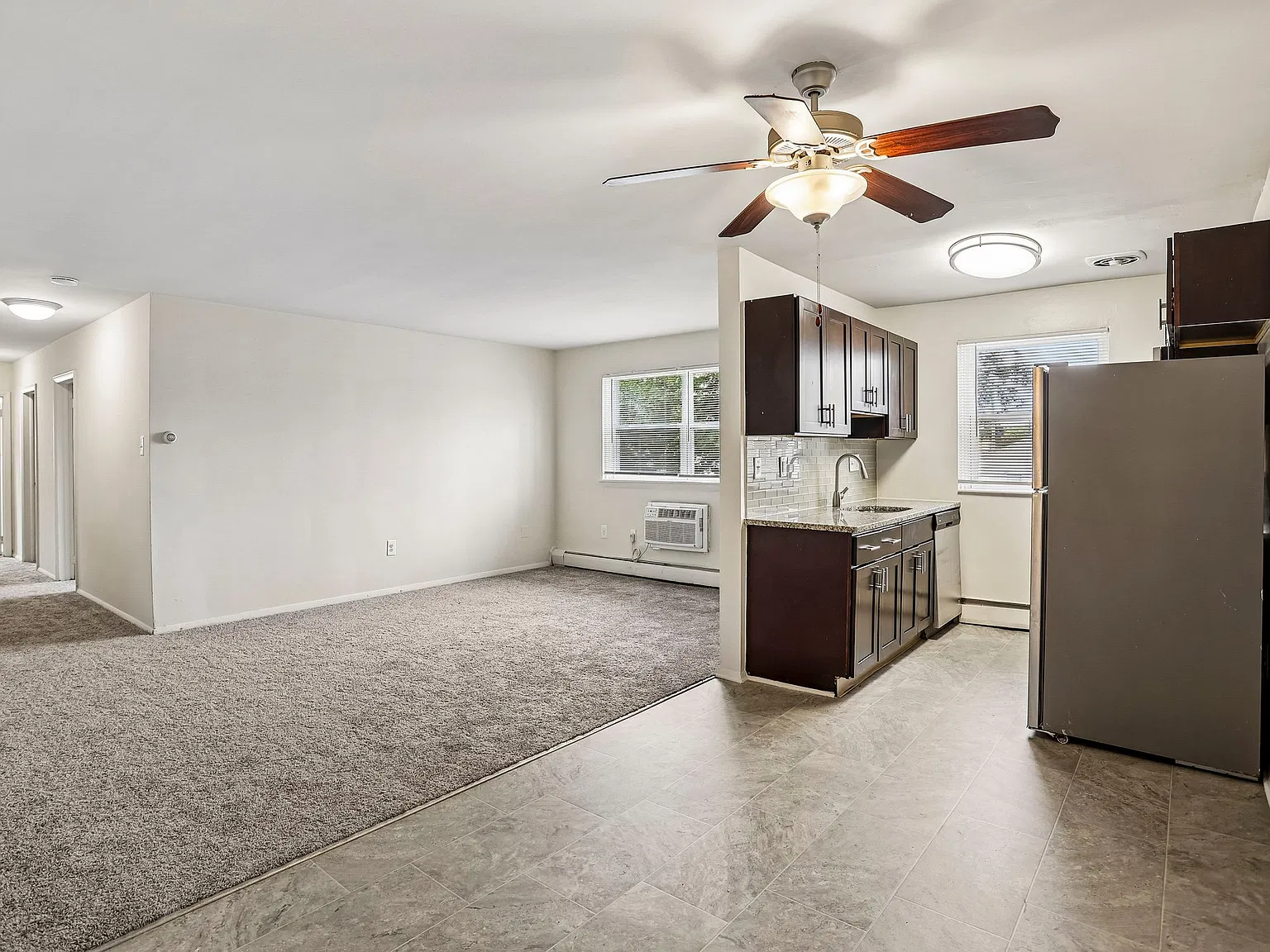 Hyde Park Apartment Homes — Photo 2