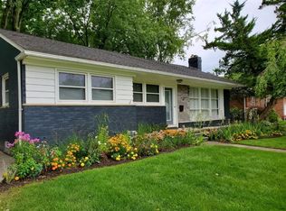 2725 Crooks Rd, Royal Oak, MI 48073