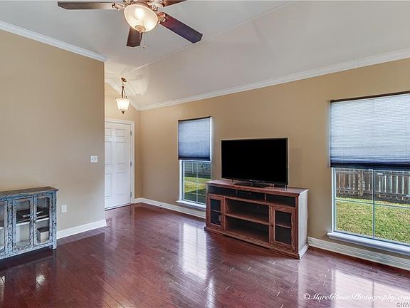 4th image of 3413 Grand Bayou Dr