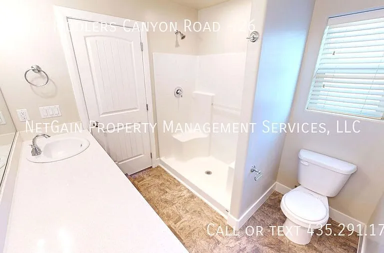 173 E Fiddlers Canyon Rd #26 — Photo 23