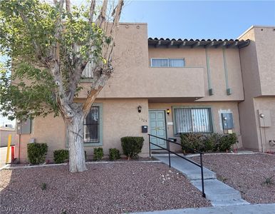 1525 Saylor Way, Las Vegas, NV, 89108
