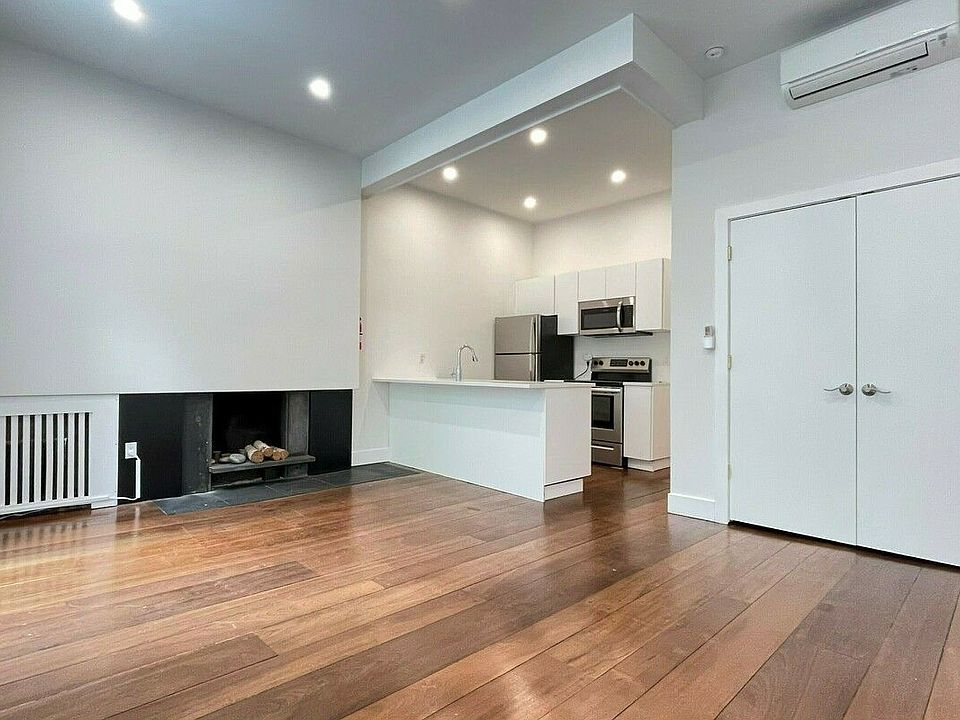 1st image of 306 E 51st St #2
