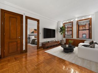150 W 58th St APT 4A, New York, NY