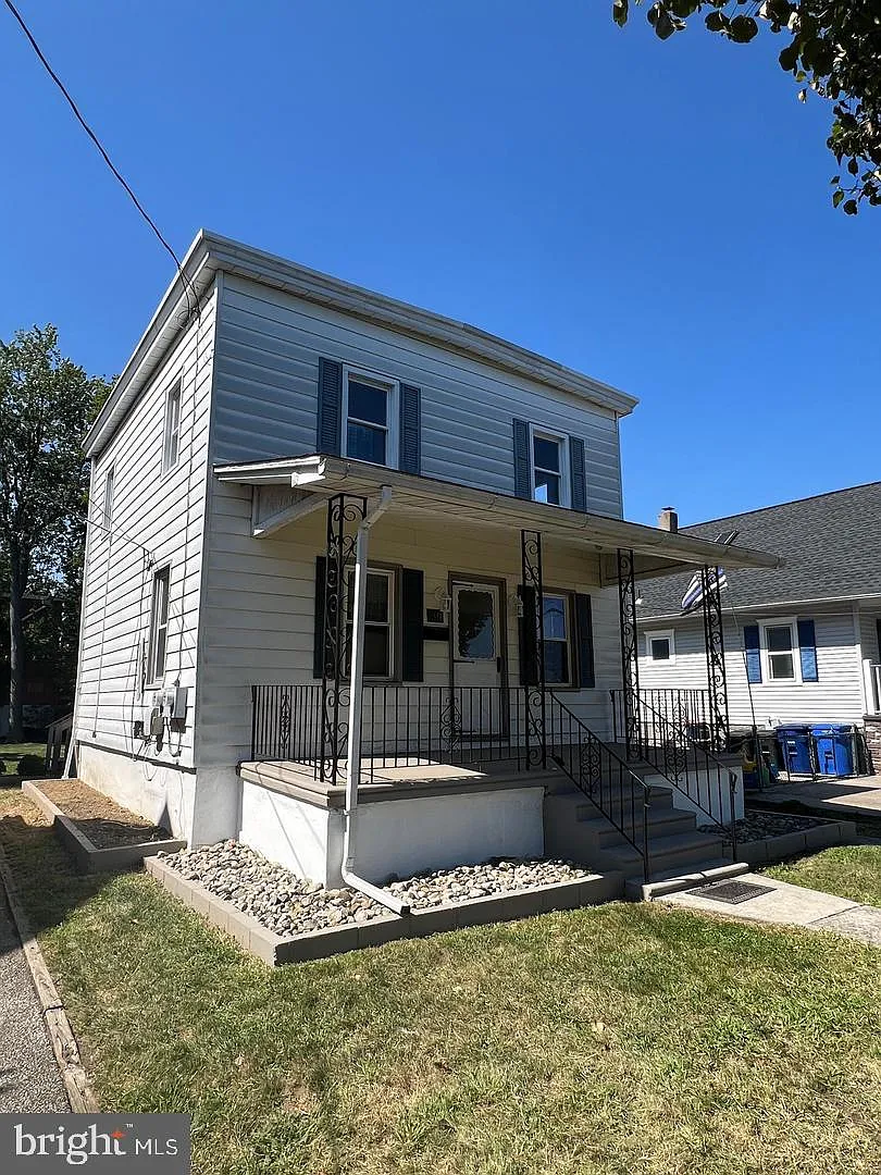 1 bed, 1.0 bath, 1210 sqft, $1,795 — Photo 4