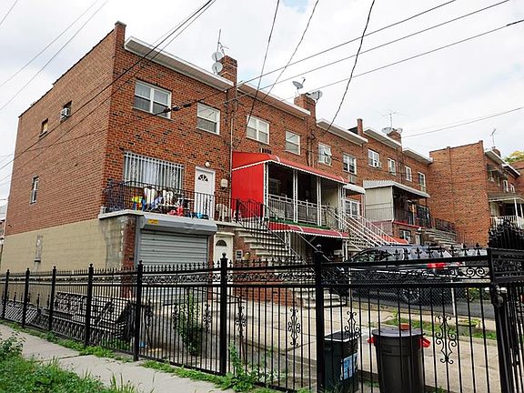 3rd image of 1301 E 233rd St