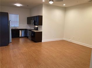 2400 Louis Henna Blvd APT 304, Round Rock, TX 78664
