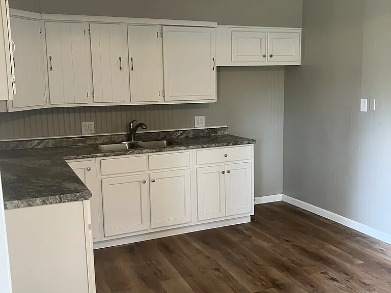 315 N 19th St — Photo 2