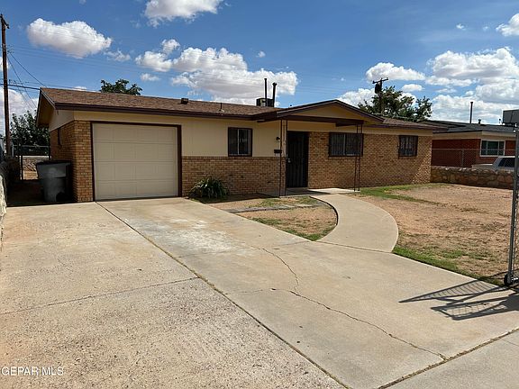 2nd image of 10048 Newcastle Dr