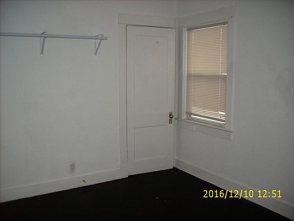 5th image of 3443 Montgall Ave