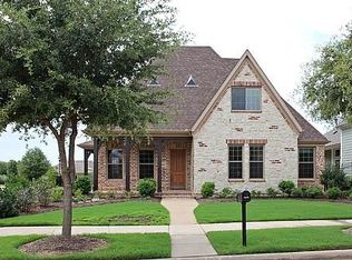 8628 Beetle Nut Ln, North Richland Hills, TX 76180