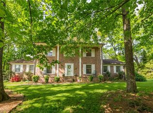 2966 Ormond Dr, Winston Salem, NC 27106