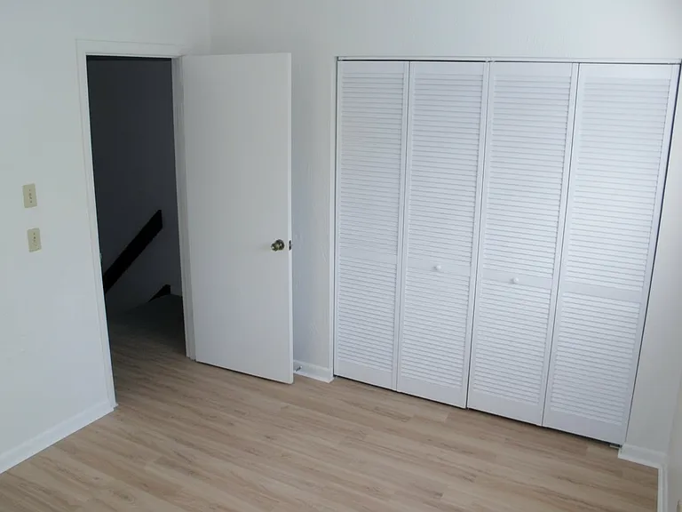 2125 SW 39th Way — Photo 15