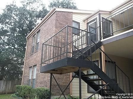 1st image of 2542.0 BABCOCK RD #B203