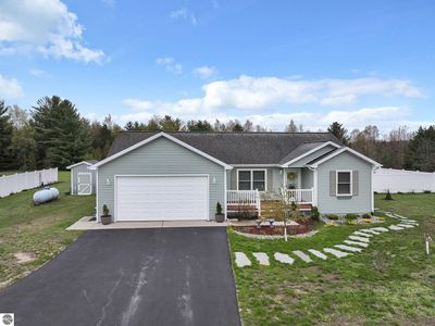 8576 King Arthurs Ct, Kingsley, MI, 49649