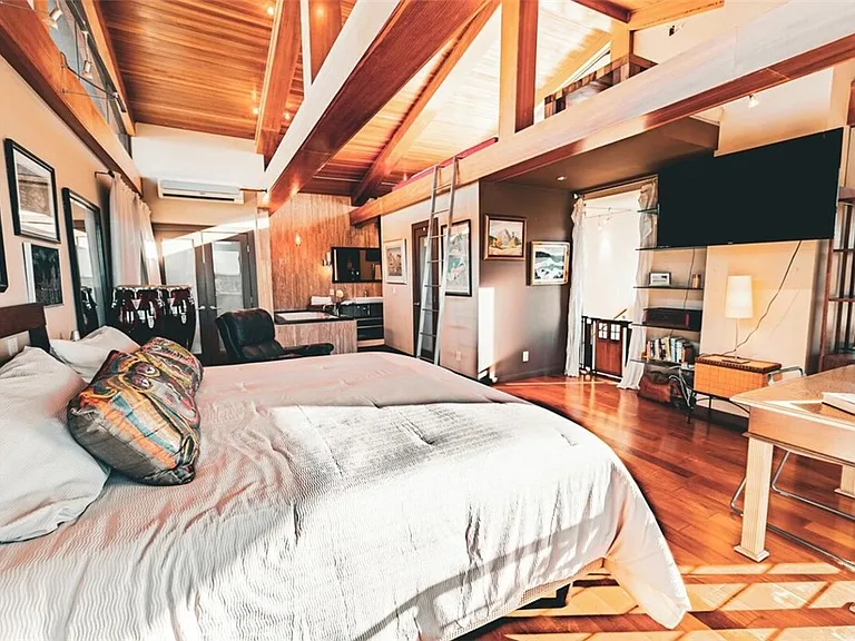 5327 Marina Pacifica Dr #KEY19 — Photo 11