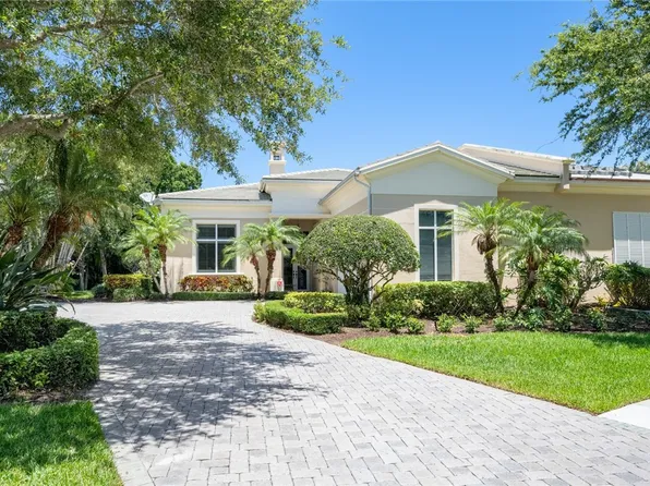 1624 Weybridge Cir, Indian River Shores, FL 32963
