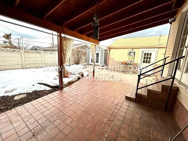 395 E Truman Ave S — Photo 22