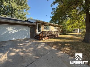4620 E 16th St, Sioux Falls, SD 57110