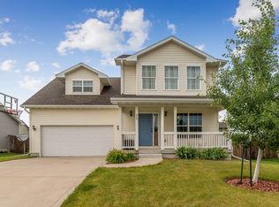 527 E 3rd St, Huxley, IA 50124