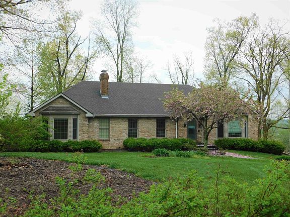 2nd image of 203 N Valley View Dr