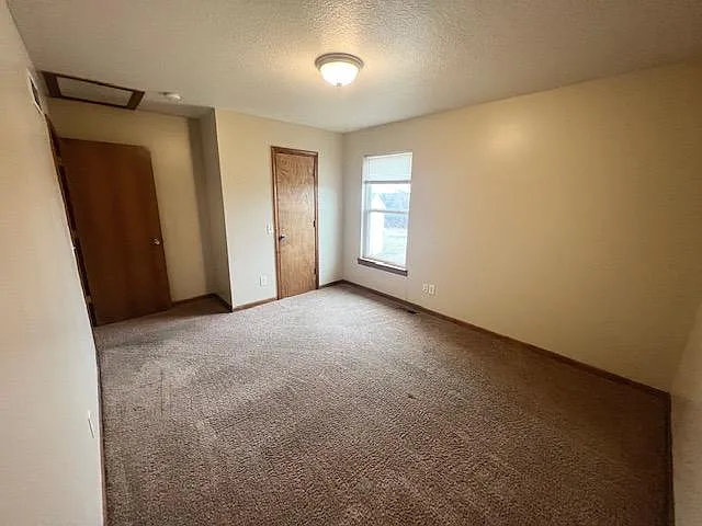 Upstairs Bedroom #2