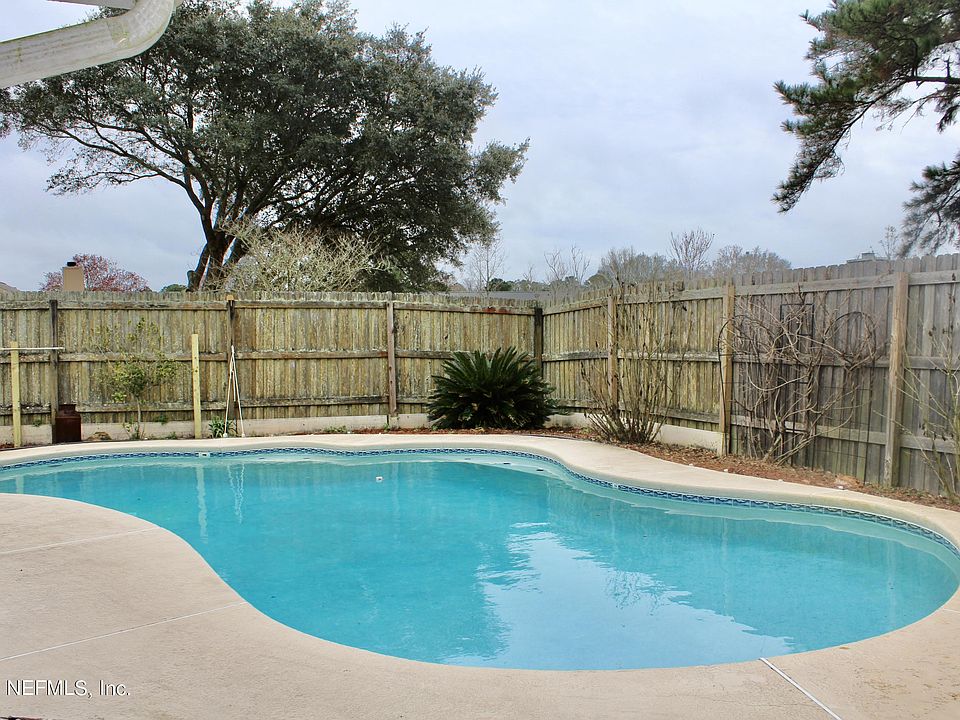 1st image of 8224 Hot Springs Dr N