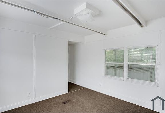 5th image of 410 N Amy Ln Trailer 14