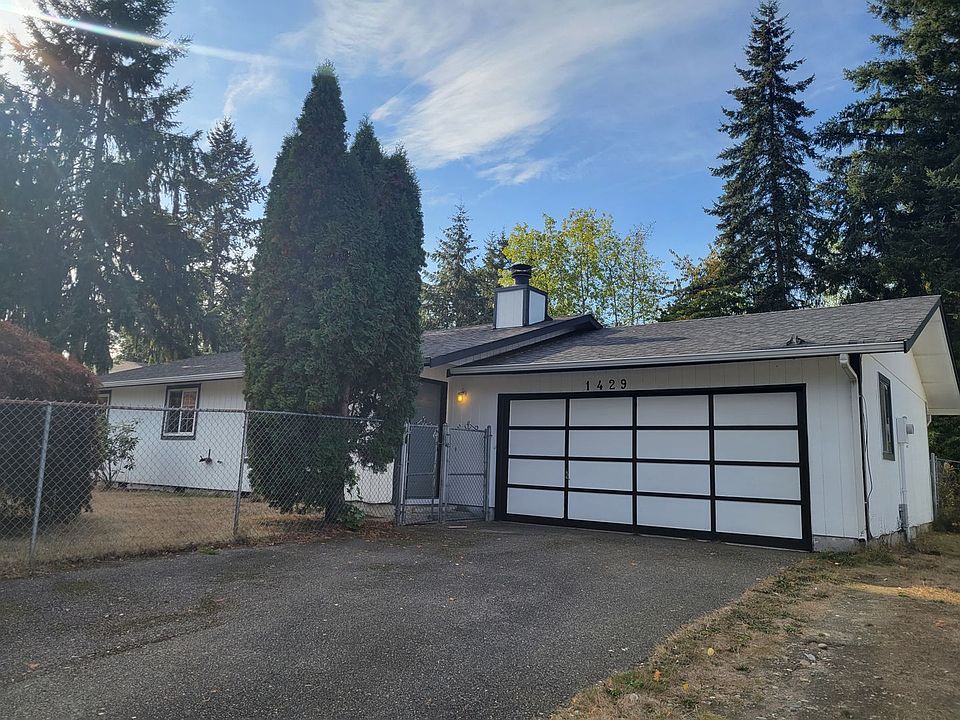 1st image of 1429 Rockcress Dr SE