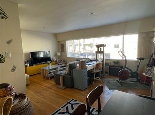 1663 W 12th Ave #301, Vancouver, BC V6J2E3