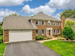 756 S River Rd, Naperville, IL 60540