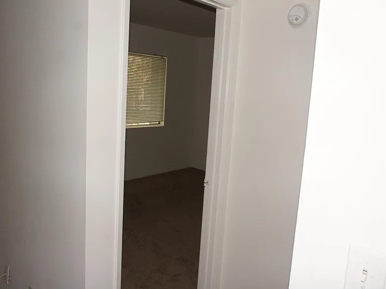410 S Clementine St #106 — Photo 18