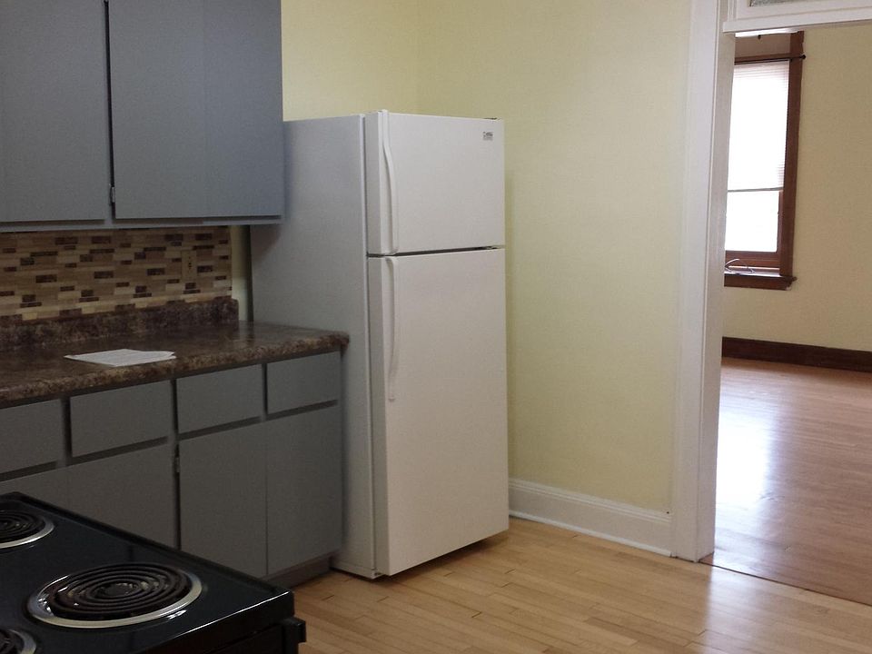 Kitchen, looking into dining room