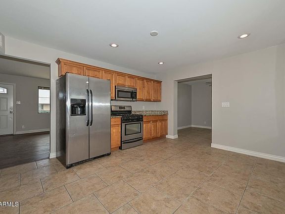 2nd image of 352 E BEATRYCE Street