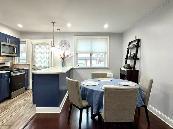 217-06 67th Ave #D, Oakland Gardens, NY 11364