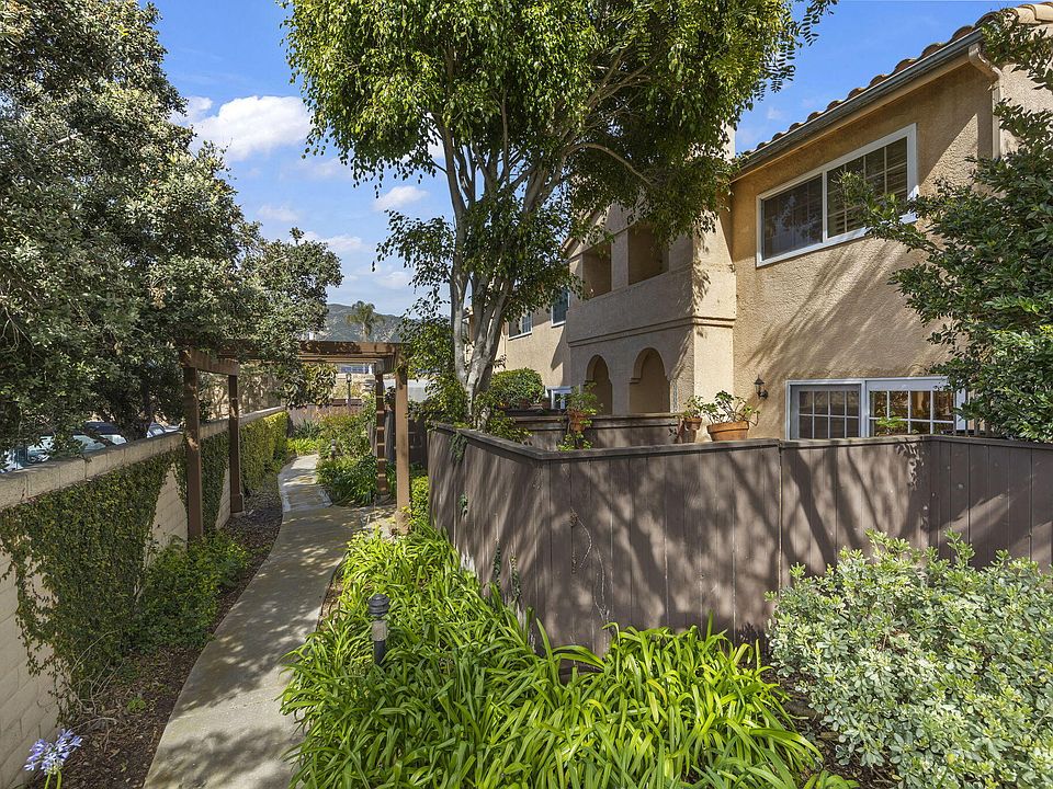 4228 Carpinteria Ave APT 2, Carpinteria, CA 93013 | Zillow