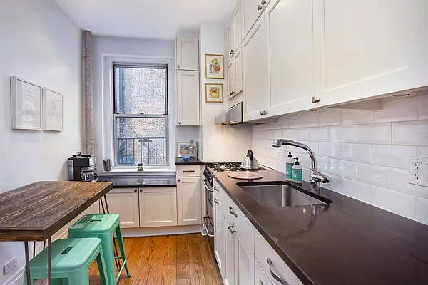 Sold by Town Residential | media 11